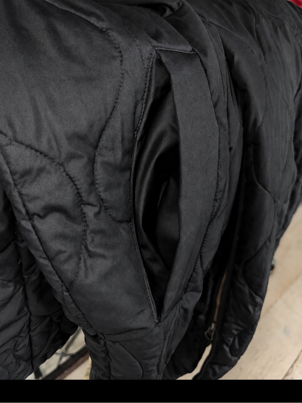 NWOT Everlane The ReNew Long Liner charcoal Black jacket coat quilted Small - Picture 15 of 16
